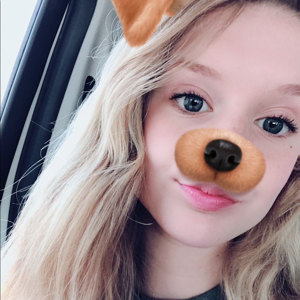 Meet your Posher, Lexi